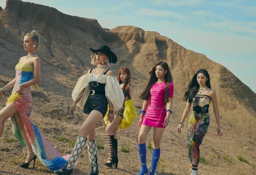 ITZY - 1883 Magazine