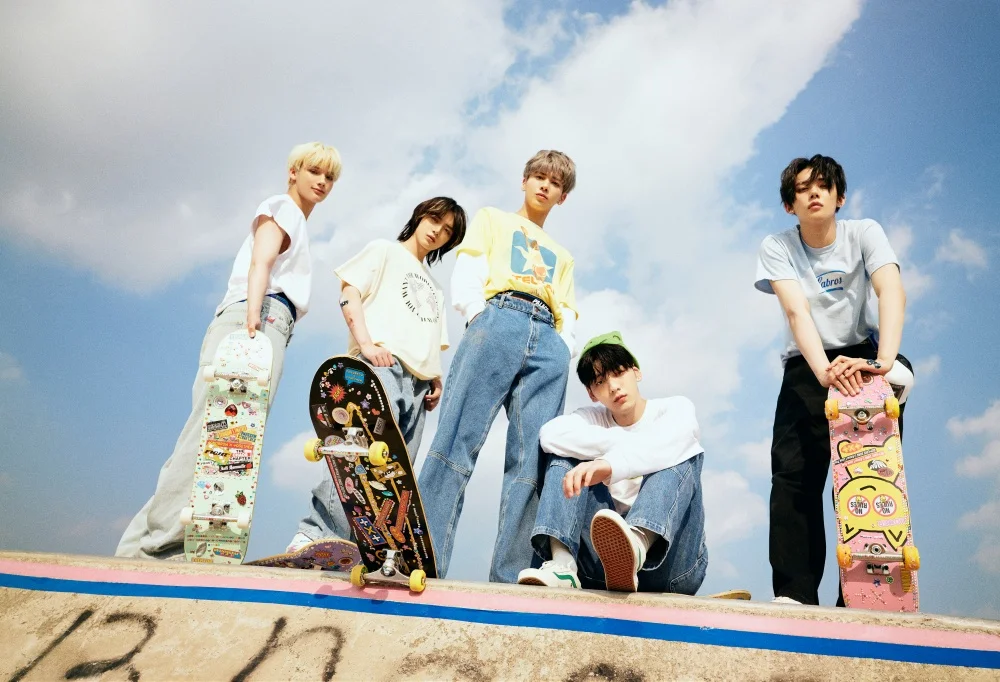 TXT - 1883 Magazine