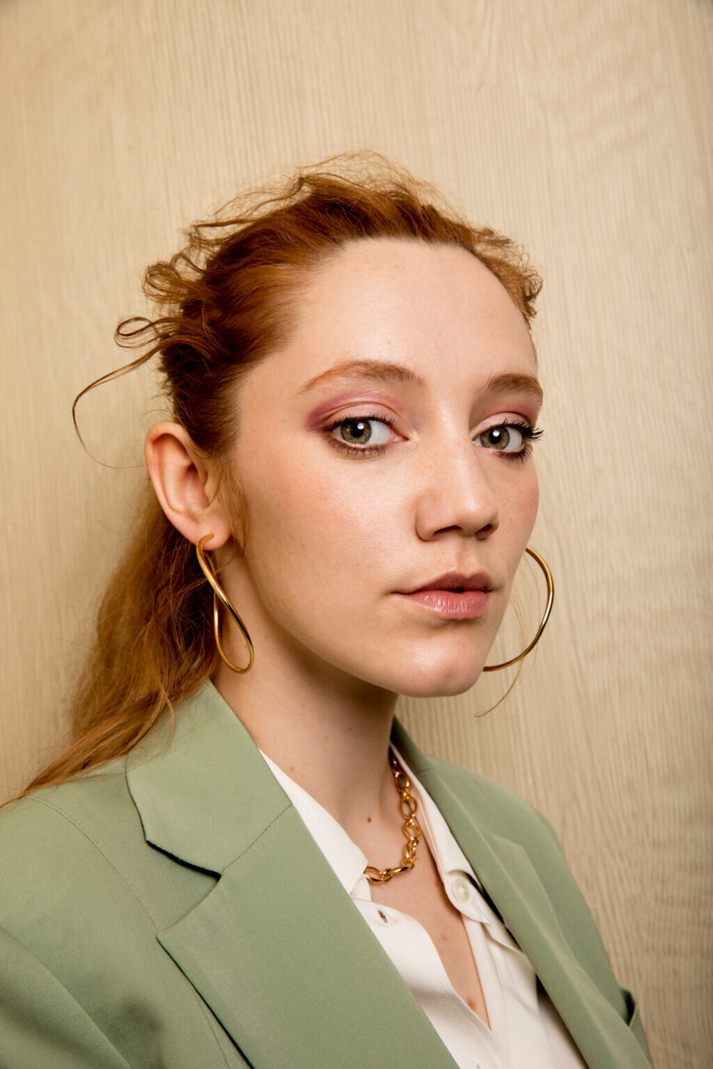 Mirren Mack 1883 Magazine