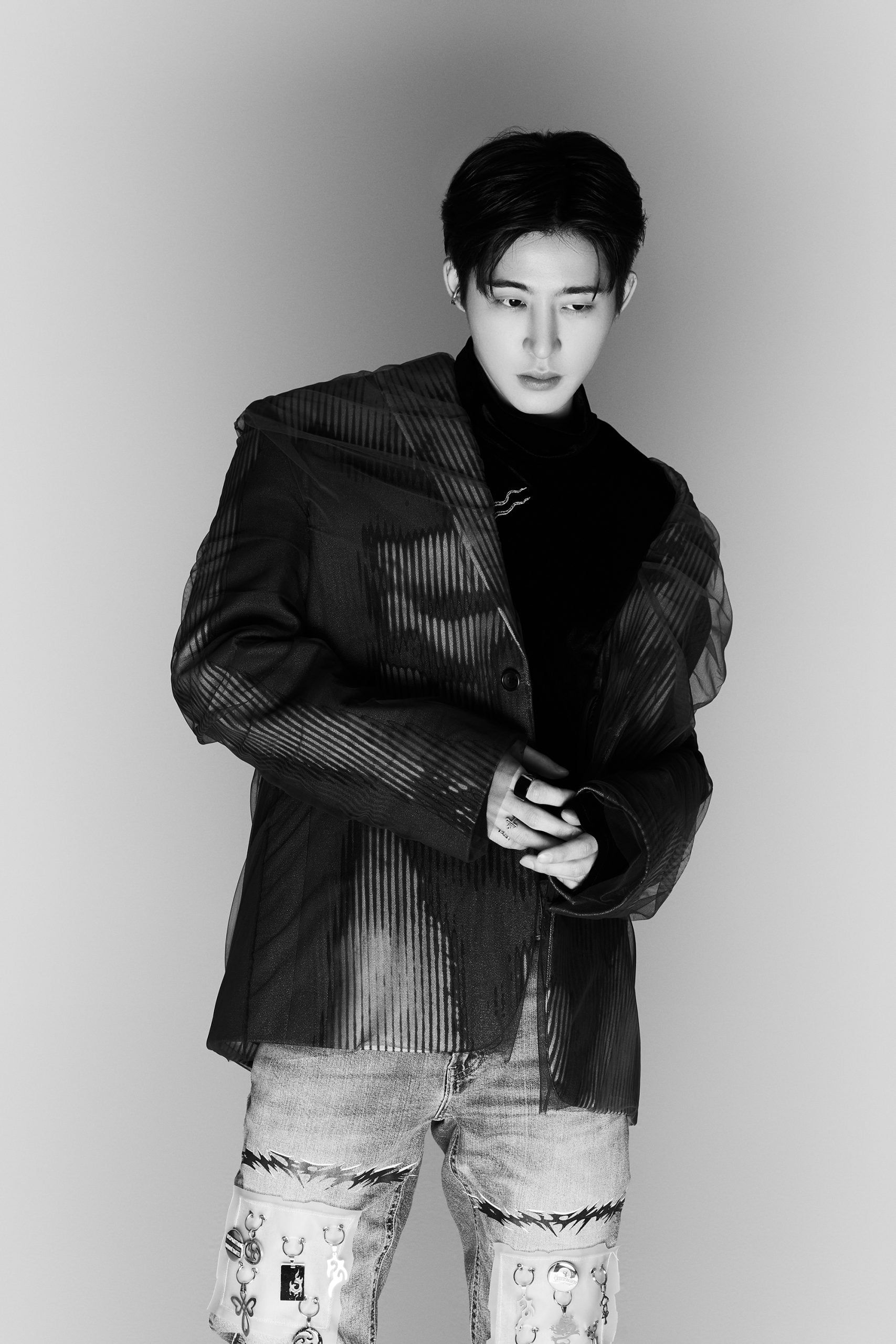 black and white photo of Korean musician B.I (비아이)