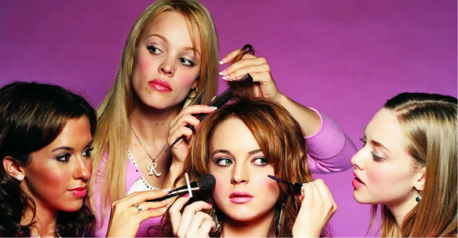 Mean Girls cast applying 2000s makeup