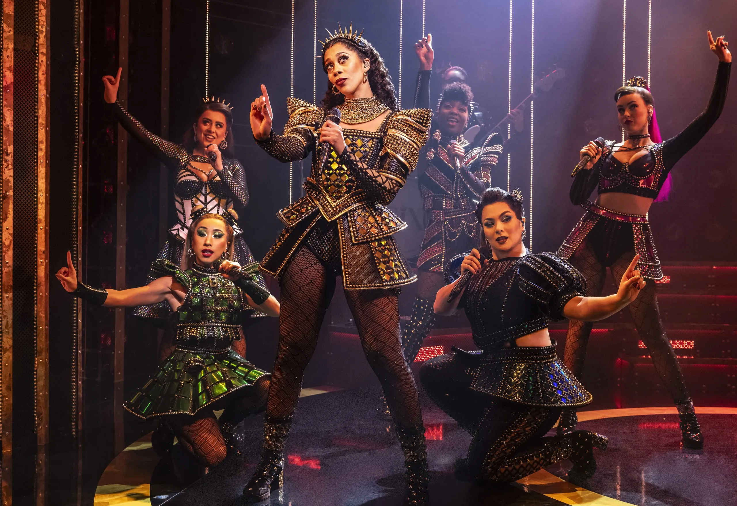 【レア】Real Musical,s.a製Laúd Español Model6 SIX| Review, Vaudeville Theatre - 1883 Magazine