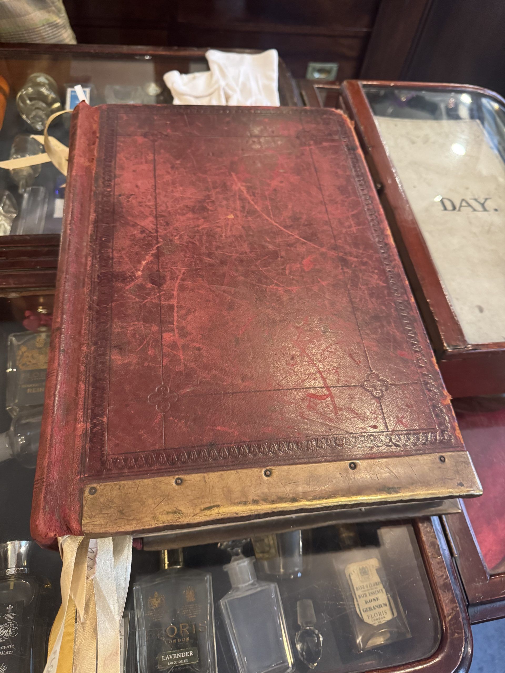 Floris vintage ledger