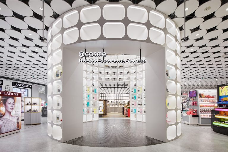 cosme tokyo store