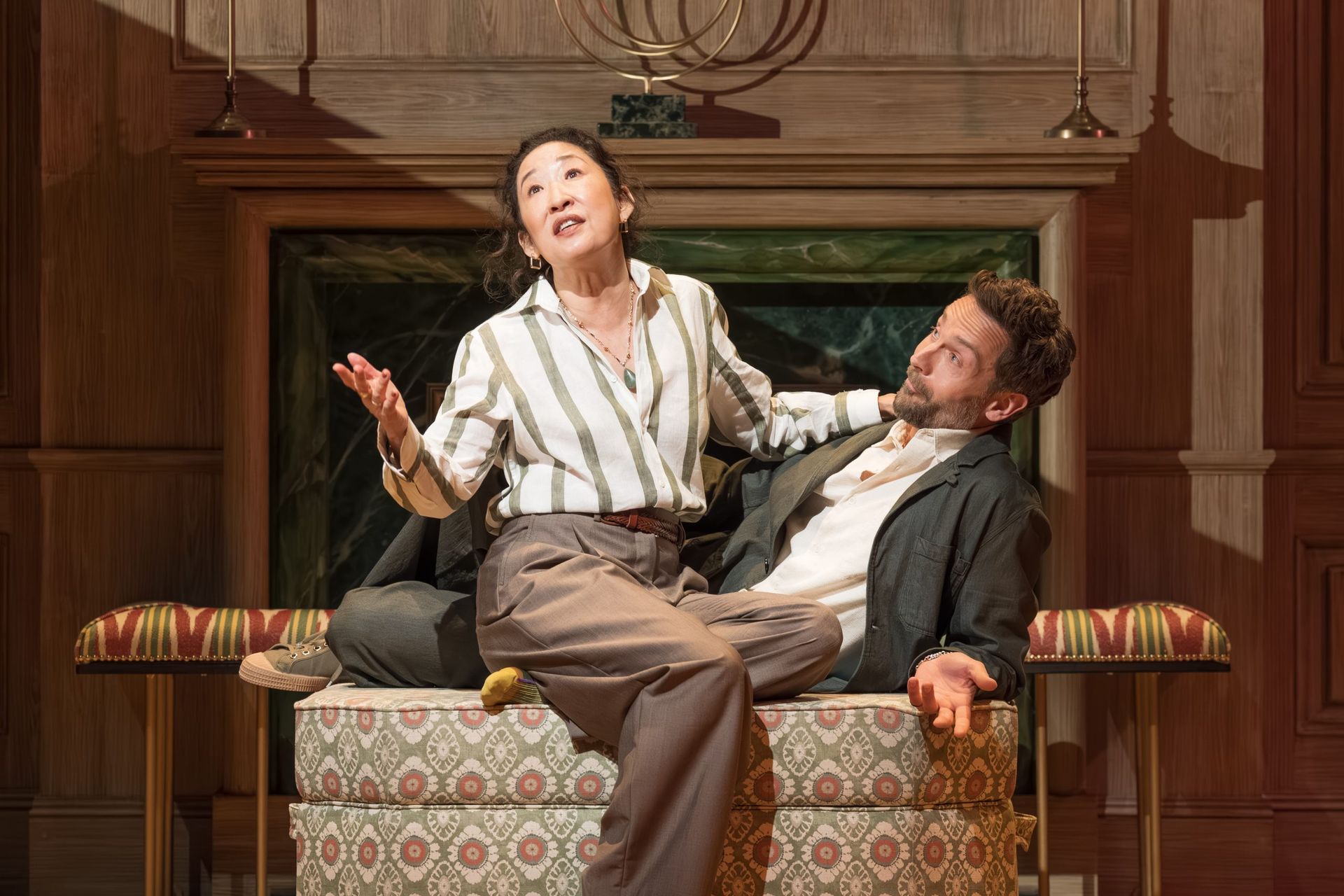 Sandra Oh (Alice) and Tom Mison (Stefan) in The Misanthrope at the National Theatre, Photographer Marc Brenner 00697