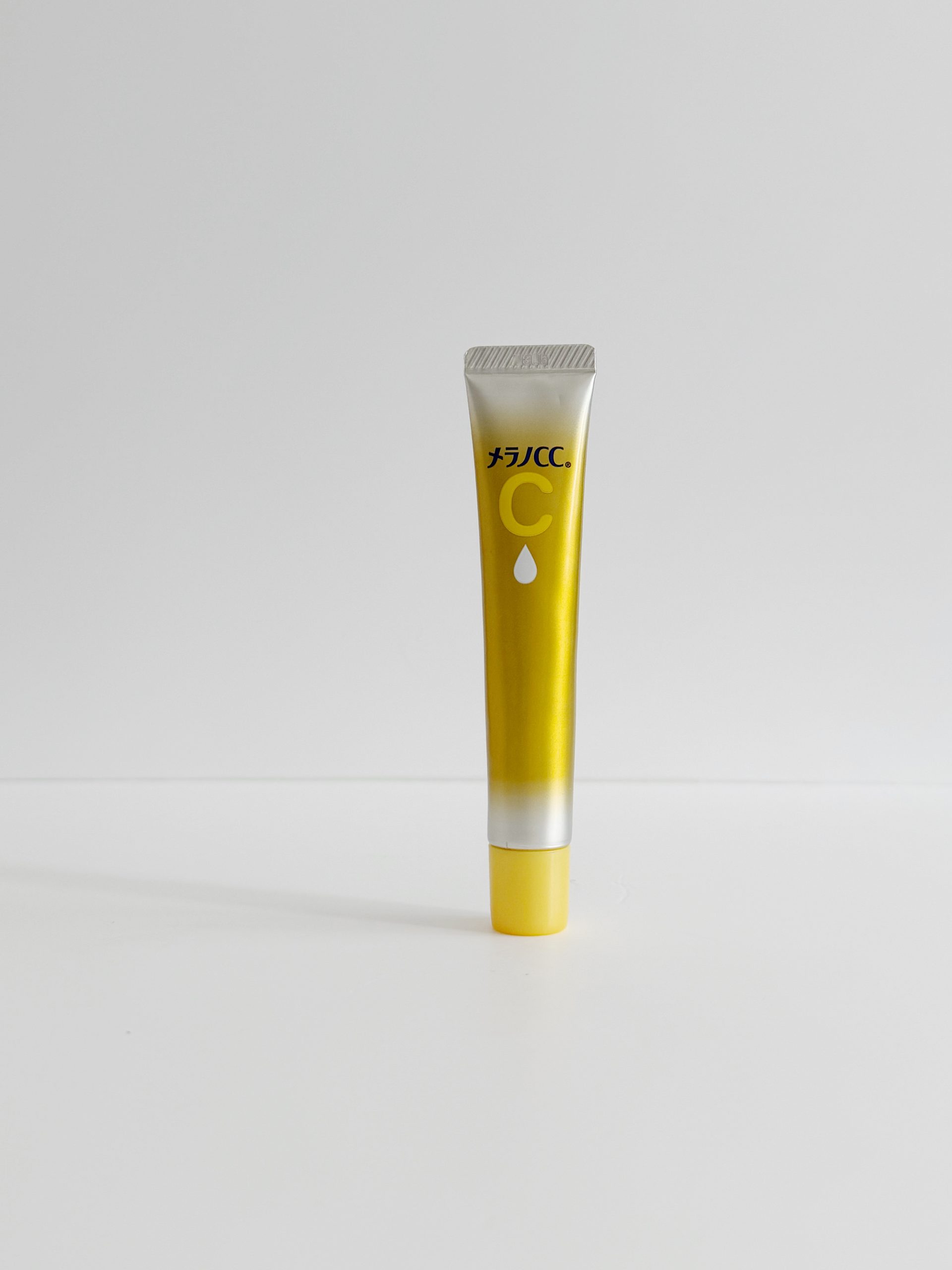 Rohto Mentholatum Melano CC Premium Vitamin C Essence
