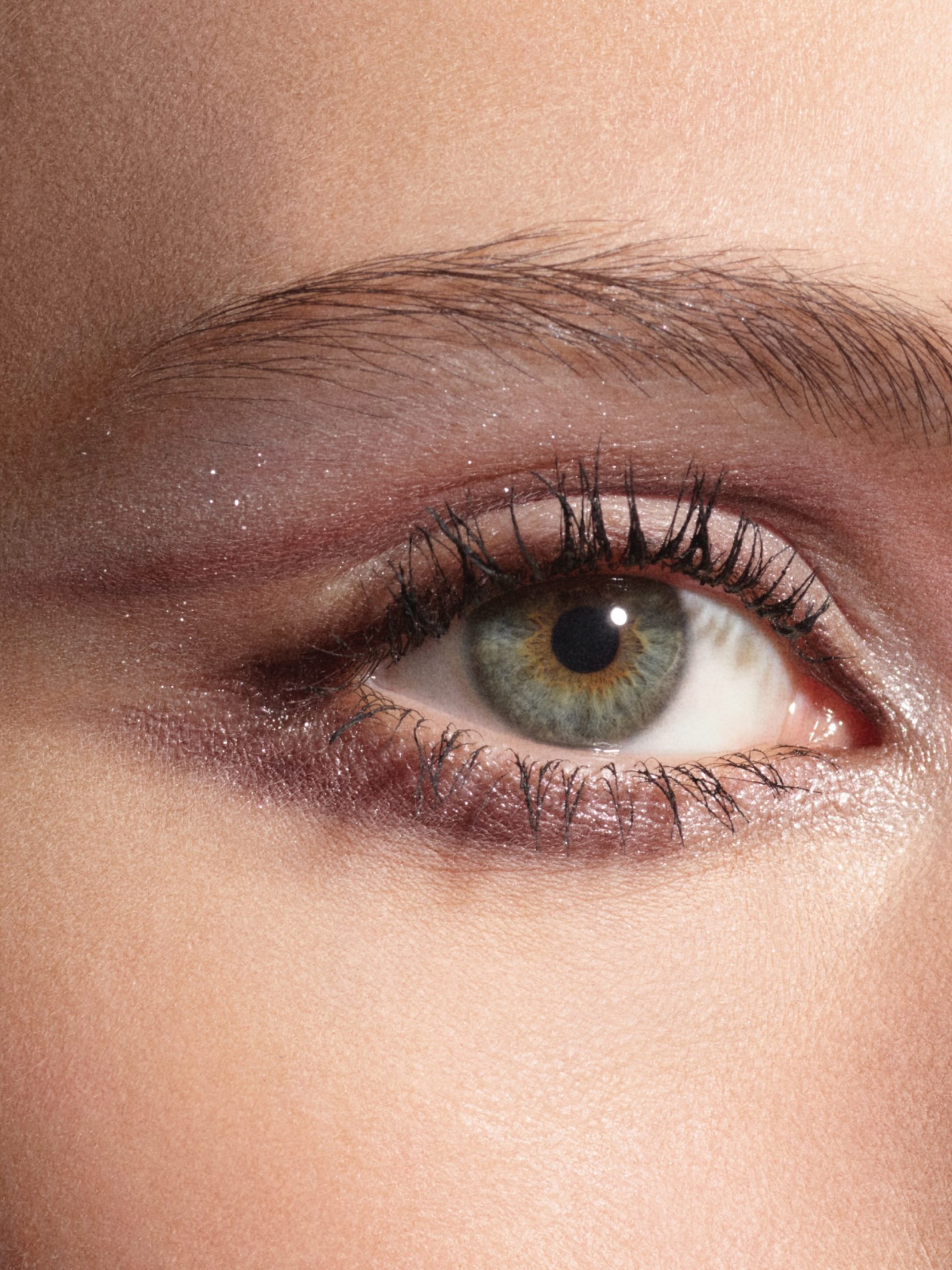 chanel smoky eye